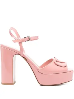 Valentino Garavani: Розовые сандалии 