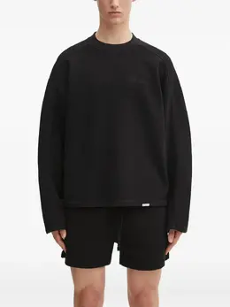 Represent: Чёрная футболка 