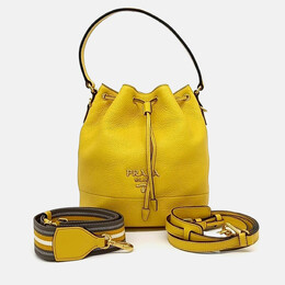 Prada: Жёлтая сумка 