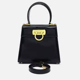 Salvatore Ferragamo: Чёрная сумка 