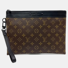 Louis Vuitton: Чёрный клатч  Pochette