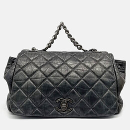 Chanel: Чёрная сумка 