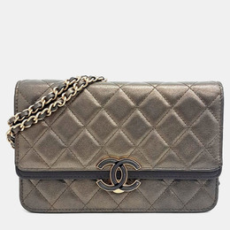 Chanel: Сумка через плечо 