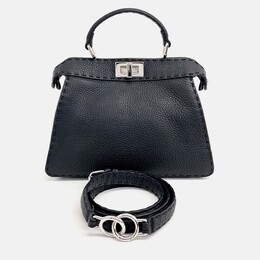 Fendi: Чёрная сумка  Selleria