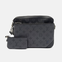 Louis Vuitton: Чёрная сумка 