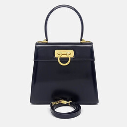 Salvatore Ferragamo: Чёрная сумка 
