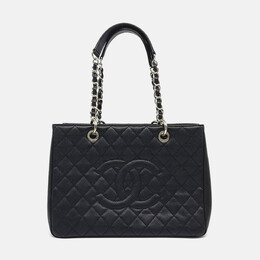 Chanel: Чёрная сумка 