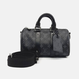 Louis Vuitton: Чёрная сумка  Keepall