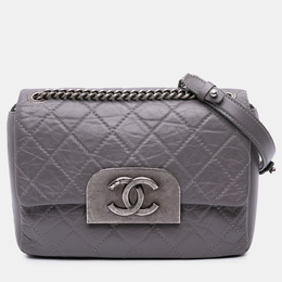 Chanel: Фиолетовая сумка 