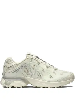 Salomon: Белые кроссовки 