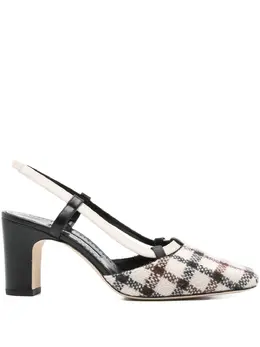 Manolo Blahnik: Белые туфли 