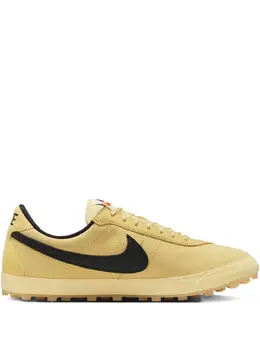 Nike: Жёлтые кроссовки 