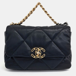 Chanel: Чёрная сумка 