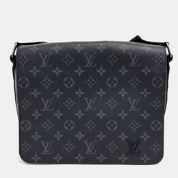 Louis Vuitton: Чёрная сумка 