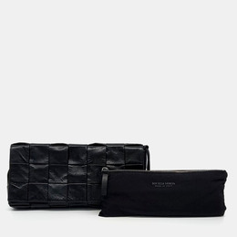 Bottega Veneta: Чёрная сумка  Cassette