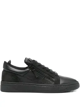 Giuseppe Zanotti: Чёрные мокасины 