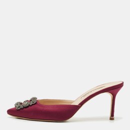 Manolo Blahnik: Бордовые сабо  Hangisi