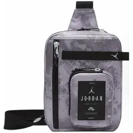 Jordan: Серая сумка 