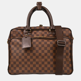Louis Vuitton: Коричневая сумка 