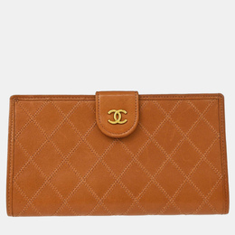 Chanel: Коричневый кошелёк 