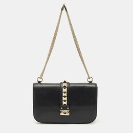 Valentino: Чёрная сумка  Rockstud