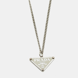 Prada: Подвеска 