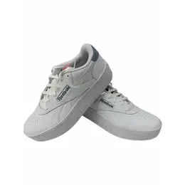 Reebok: Белые кеды 