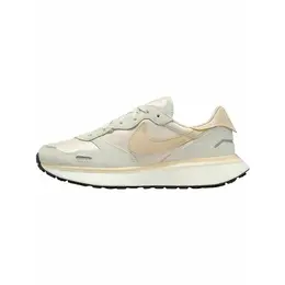 NIKE: Бежевые кроссовки  Waffle