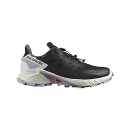 Salomon: Чёрные кроссовки 