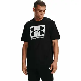 Under Armour: Весенняя футболка 