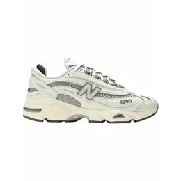 New Balance: Бежевые кроссовки 
