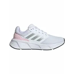 adidas: Белые кроссовки 