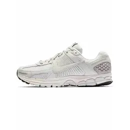NIKE: Серые кроссовки 