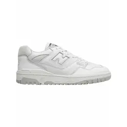 New Balance: Белые кроссовки  550