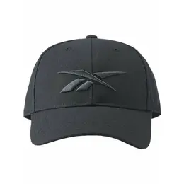 Reebok: Чёрная кепка  Vector