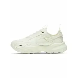 NIKE: Белые кроссовки 