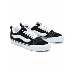 VANS: Чёрные кроссовки 