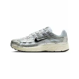 NIKE: Белые кроссовки 