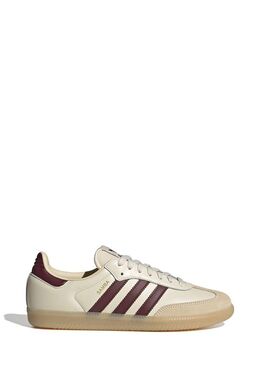Adidas: Кроссовки 