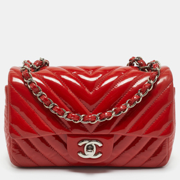 Chanel: Красная сумка 