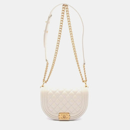 Chanel: Белая сумка 