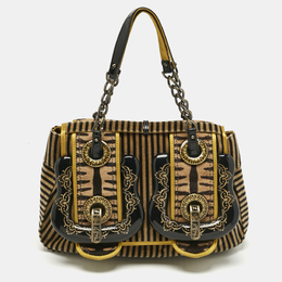 Fendi: Коричневая сумка 