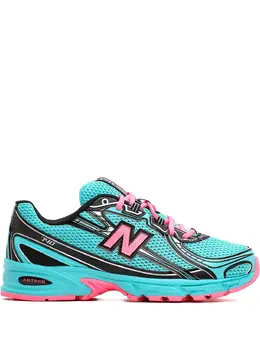 New Balance: Голубые кроссовки 