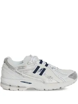 New Balance: Белые кроссовки 