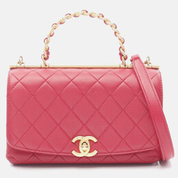 Chanel: Розовая сумка 