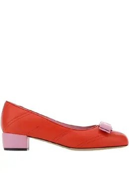 Ferragamo: Красные туфли  Vara Bow