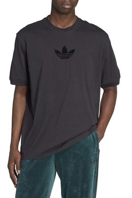 Adidas: Летняя футболка 