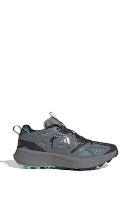 Adidas: Кроссовки 