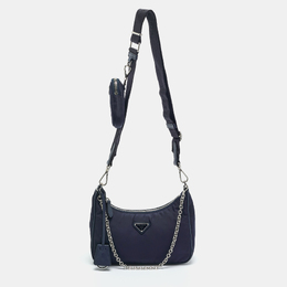 Prada: Синяя сумка 