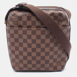 Louis Vuitton: Коричневая сумка 